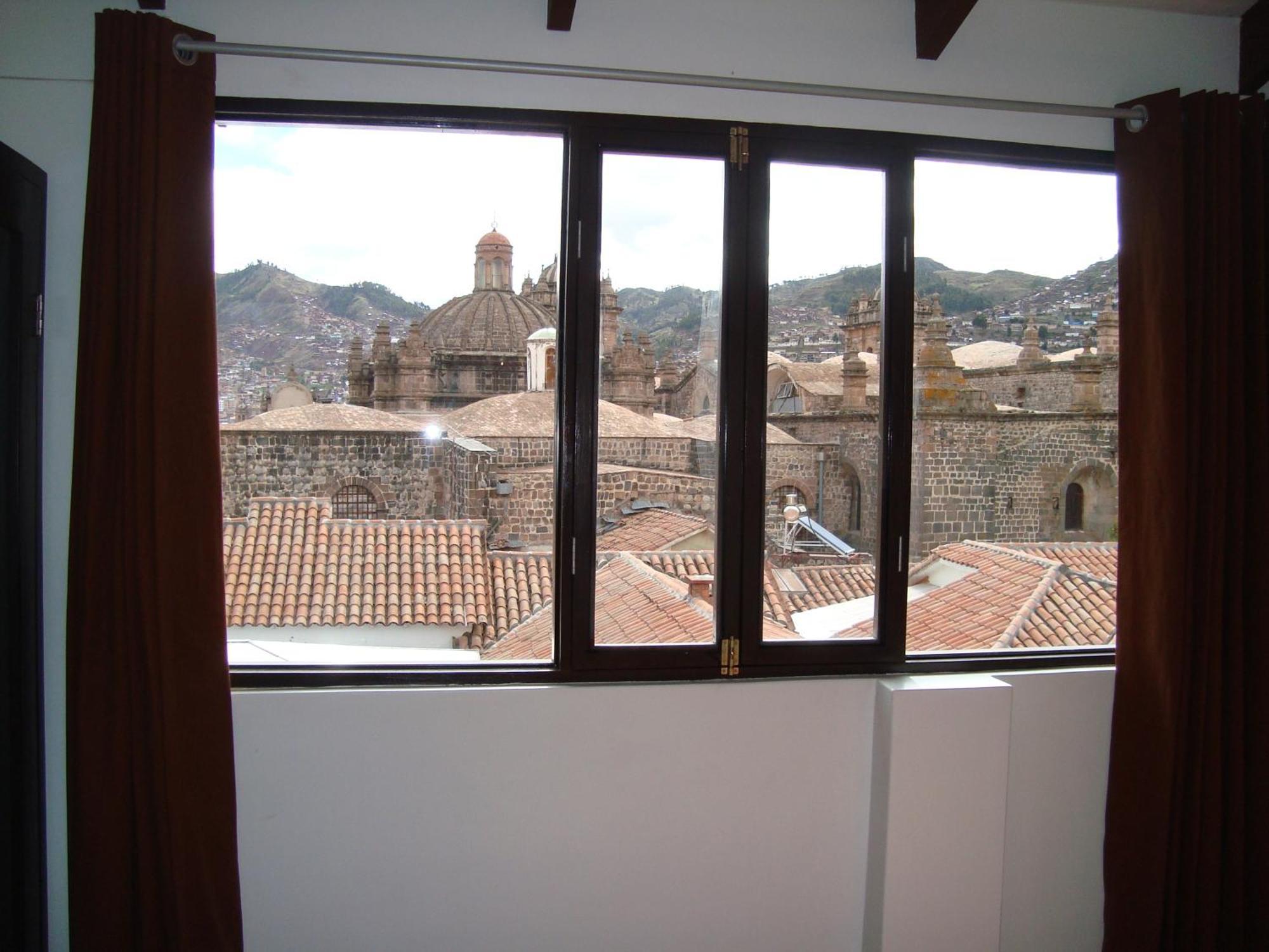 Hostal & Apartments El Triunfo Cuzco Esterno foto